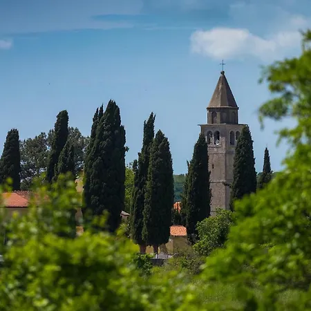 Vikendica Lucas Pula