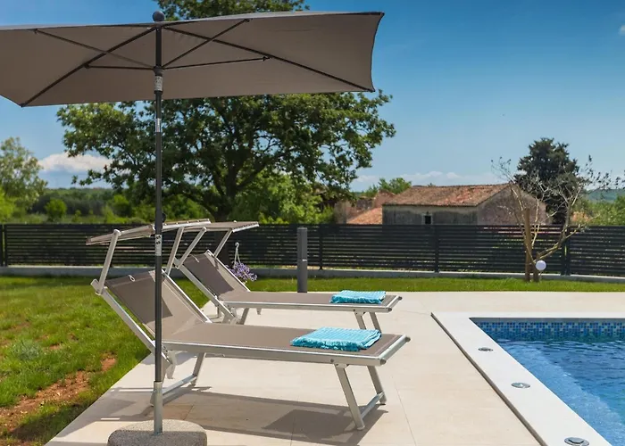 Holiday home Lucas Pula