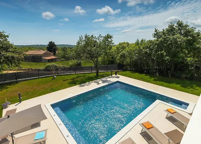 Holiday home Lucas Pula